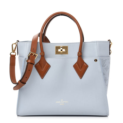 Louis Vuitton Mahina On My Side Bleu Olympe 1 of 10