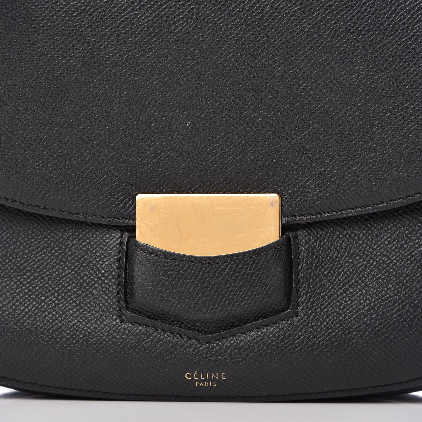 Grained Calfskin Medium Trotteur Black