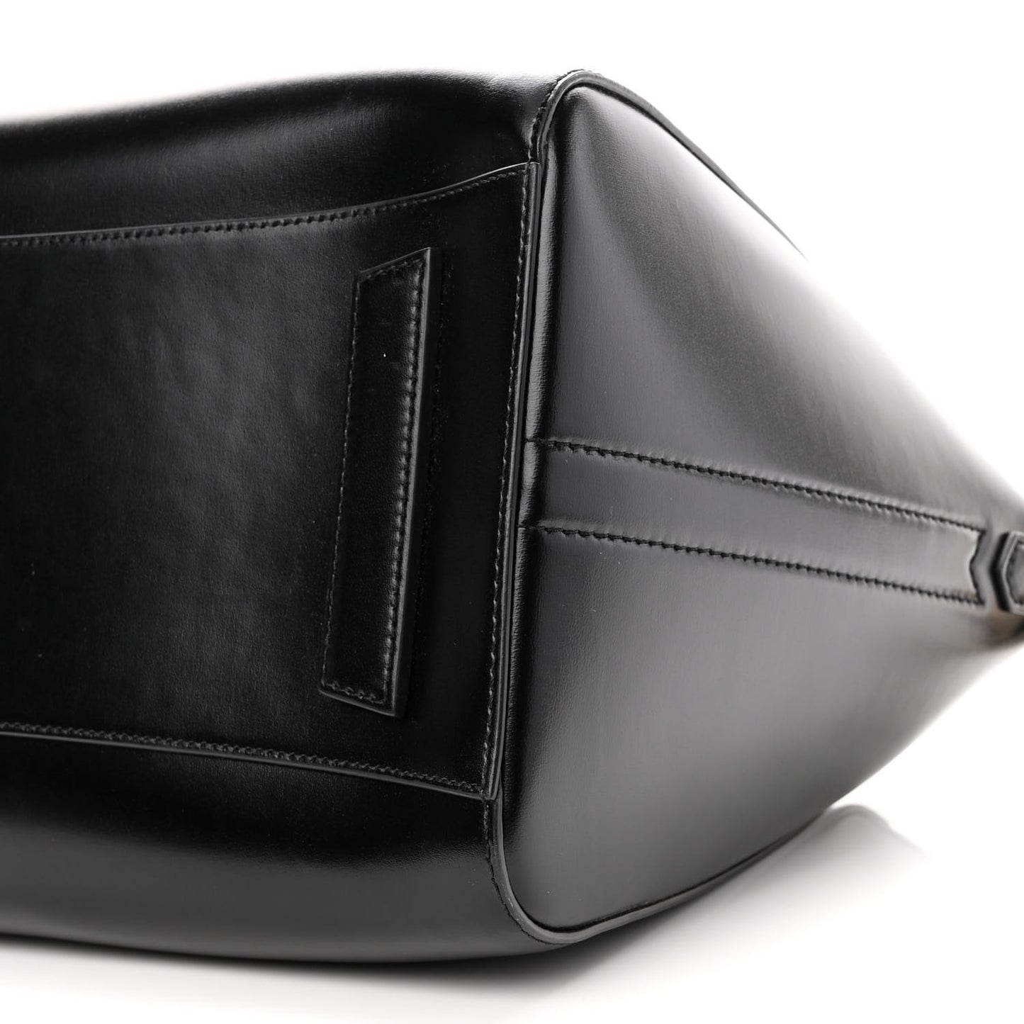 Shiny Lord Calfskin Medium Antigona Black