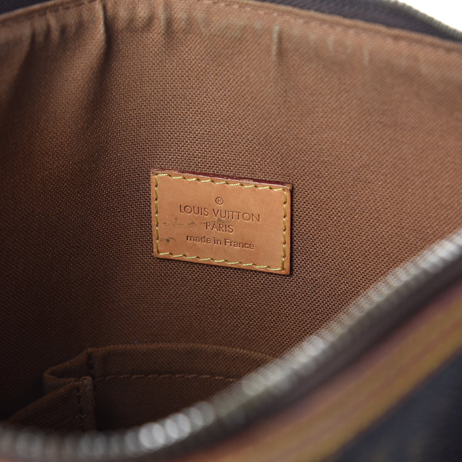 Louis Vuitton Monogram Odeon MM 6 of 9