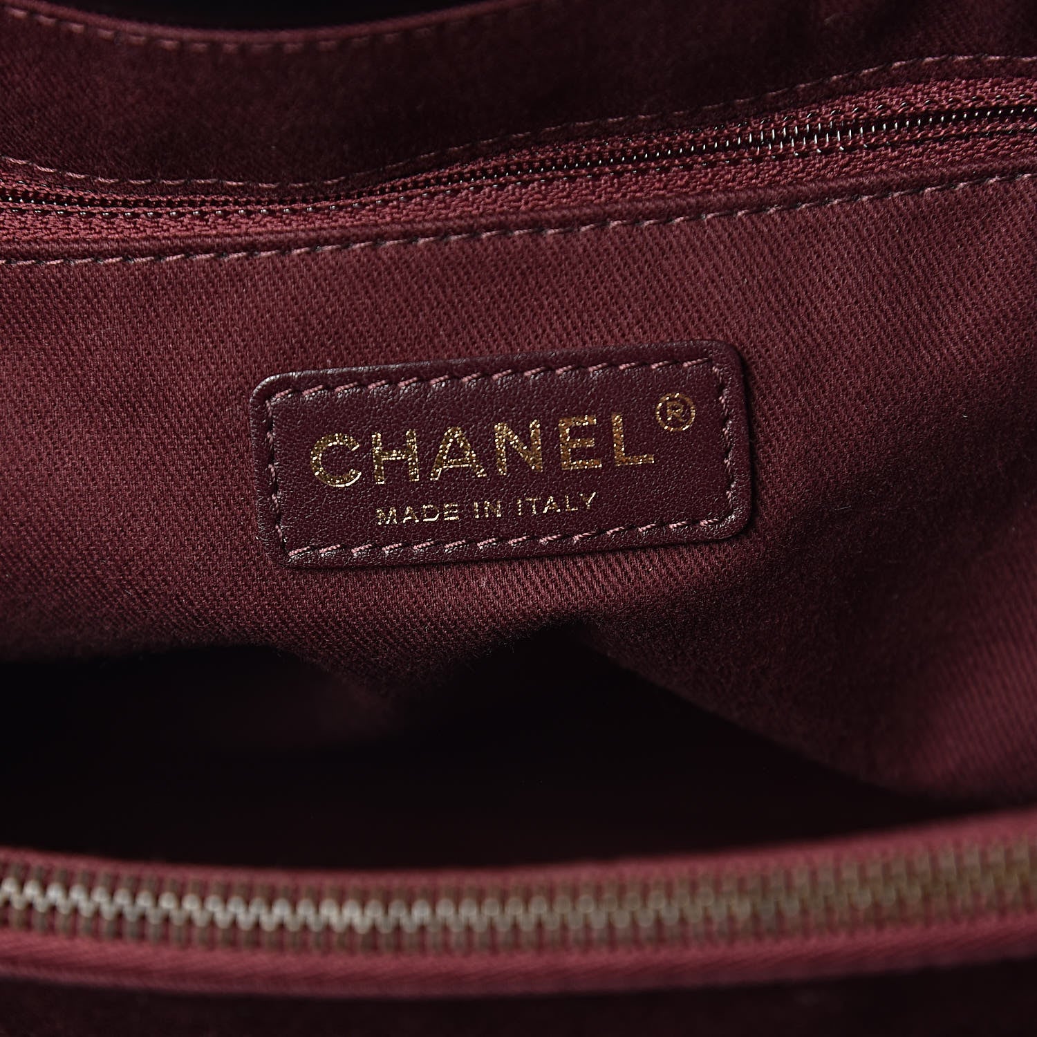 Chanel Glazed Calfskin Stingray Large Bindi CC Tote Black 6 of 11