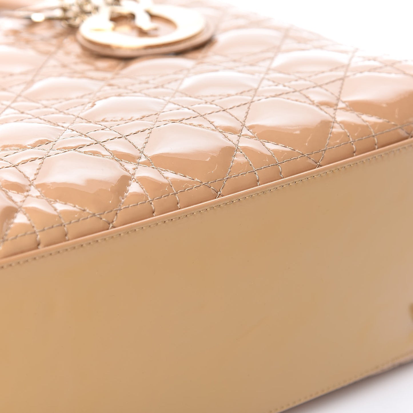 Patent Cannage Medium Lady Dior Beige