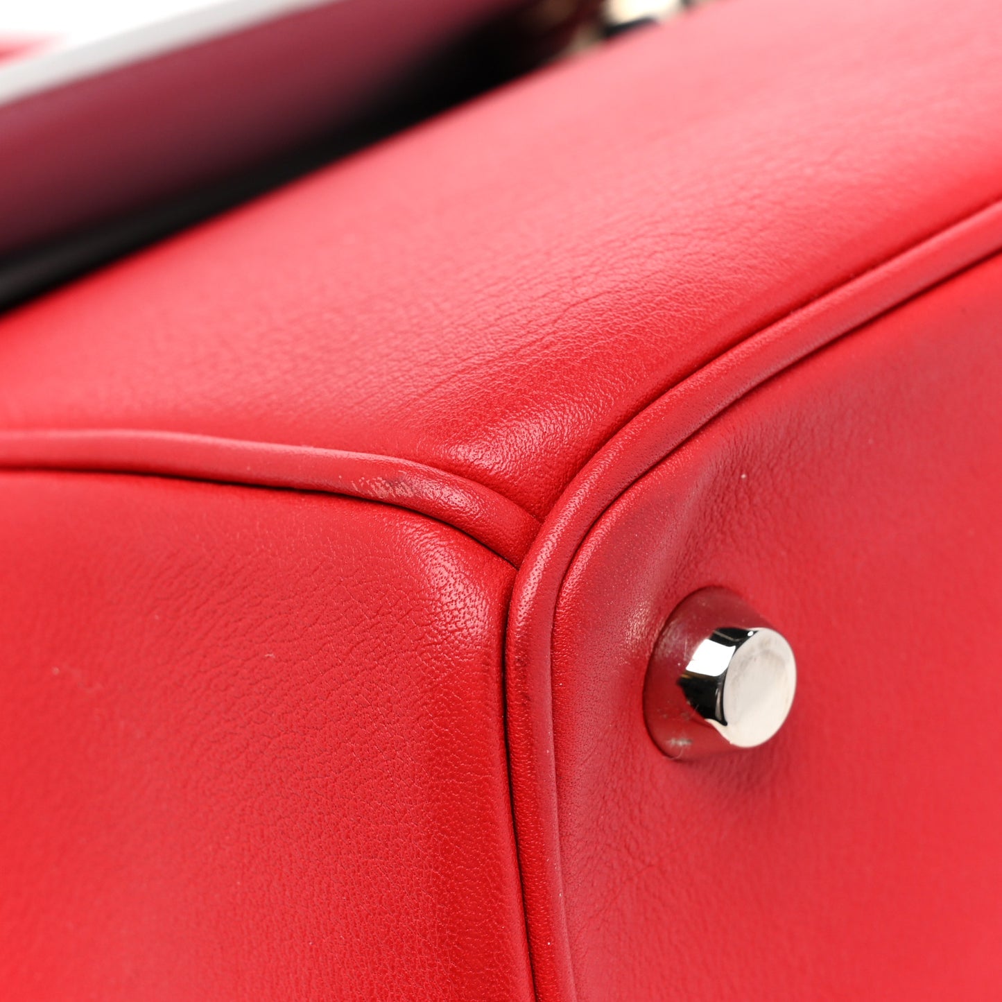 Smooth Calfskin Small Be Dior Flap Red