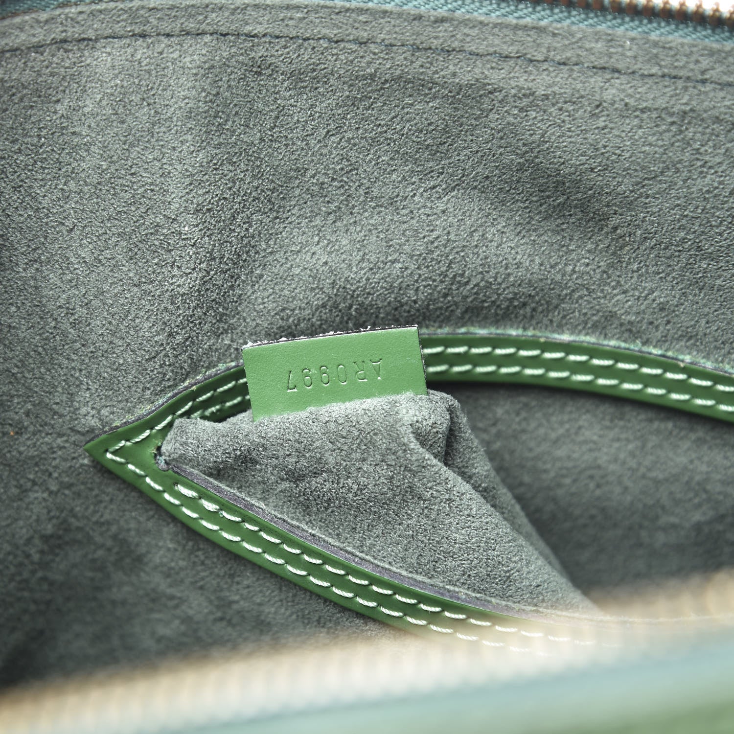 Louis Vuitton Epi Alma PM Borneo 5 of 9