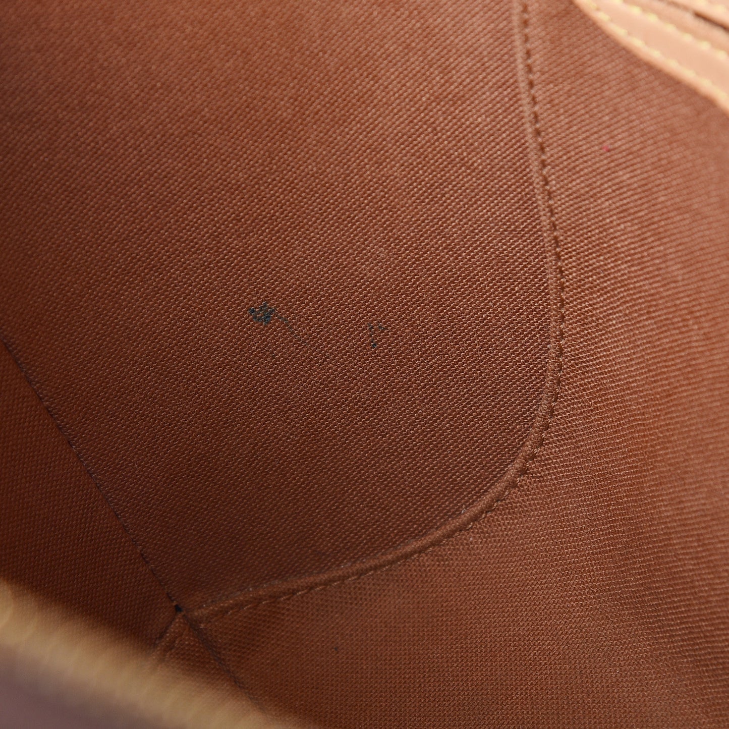 Monogram Ellipse PM