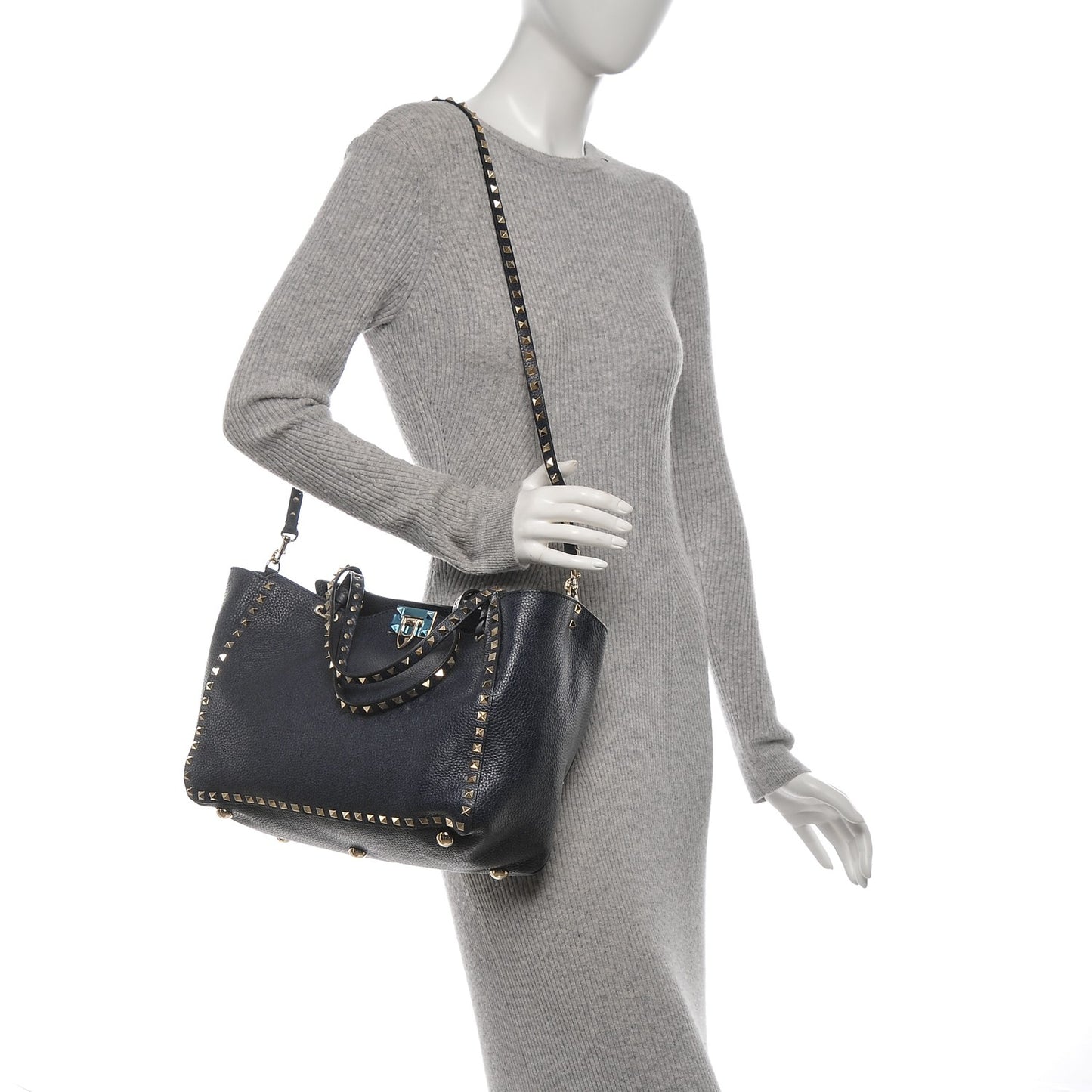 Pebbled Calfskin Medium Rockstud Tote Deep Denim