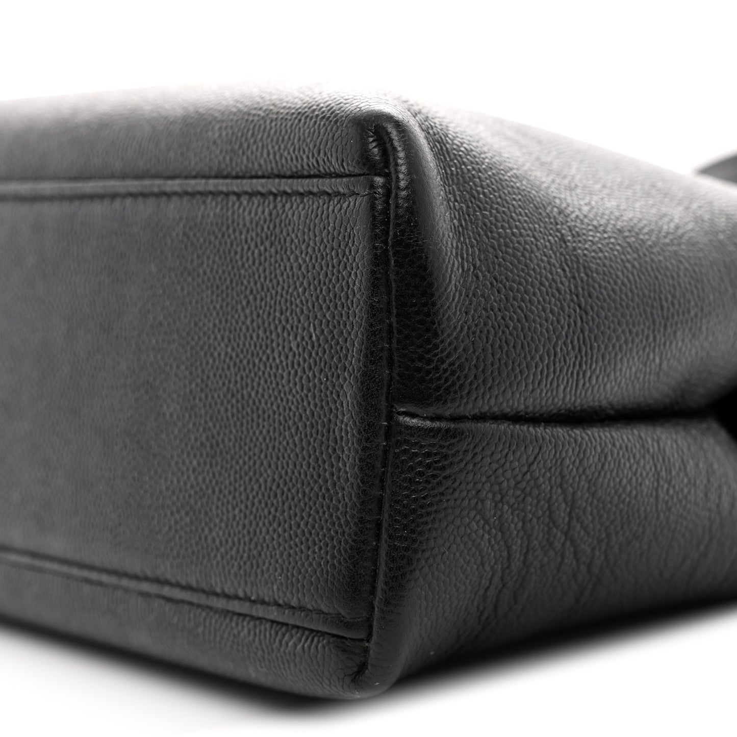 Caviar CC Shoulder Bag So Black