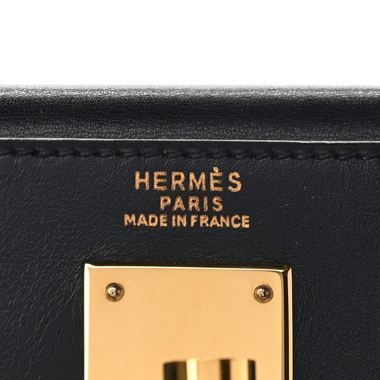 Box Kelly Retourne 32 Black