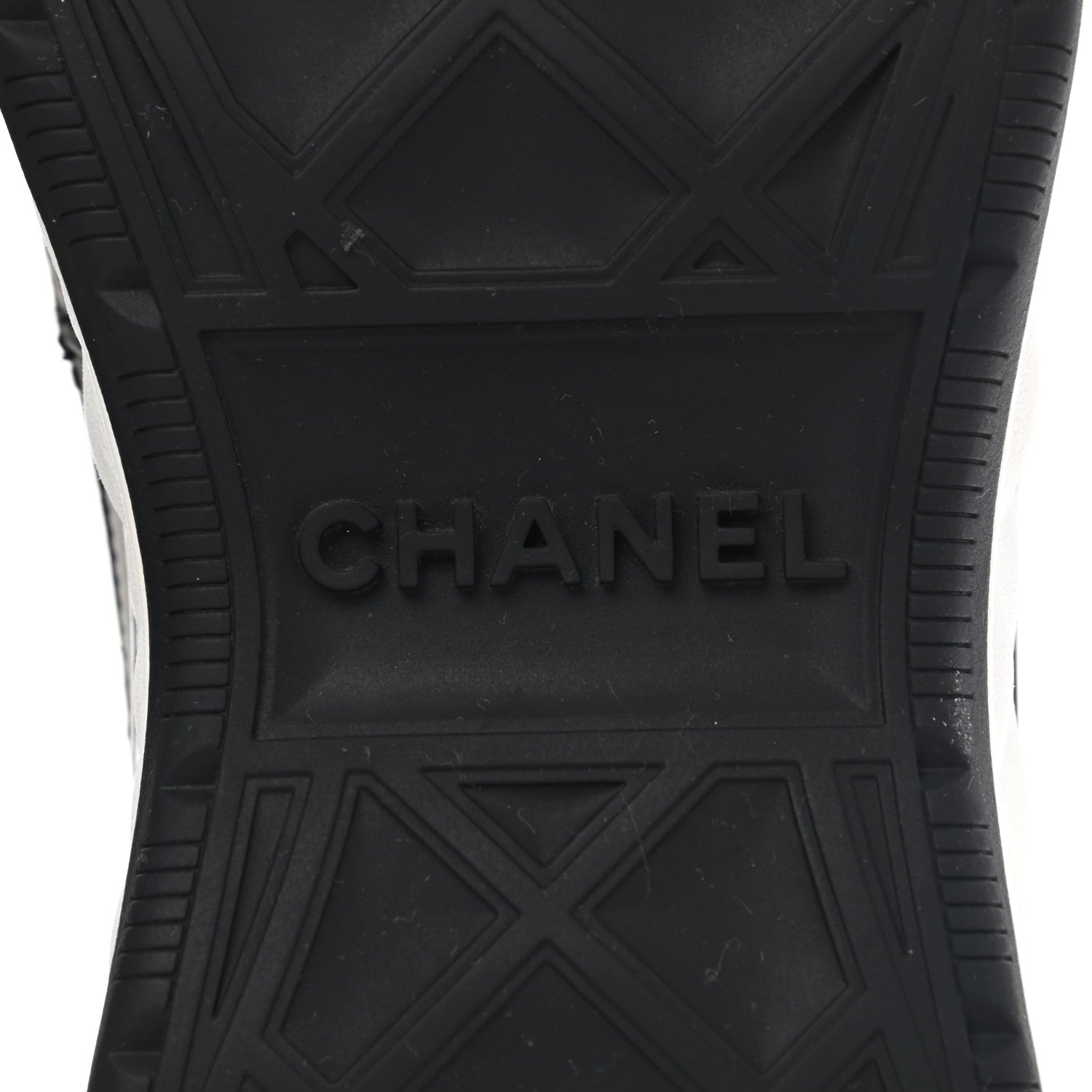 Chanel Velvet Calfskin Mixed Fibers CC Sneakers 38 Black 6 of 11