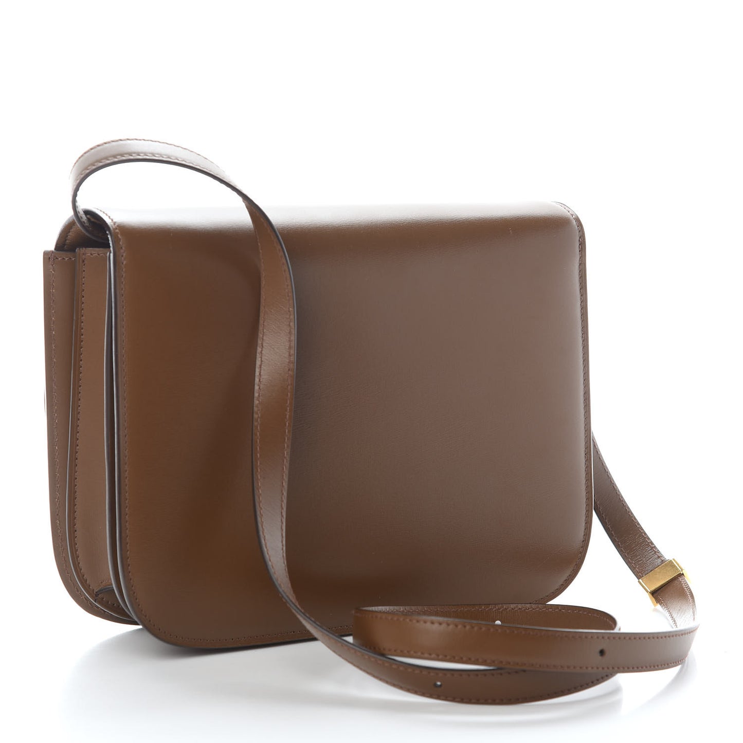 Box Calfskin Medium Classic Box Flap Bag Camel