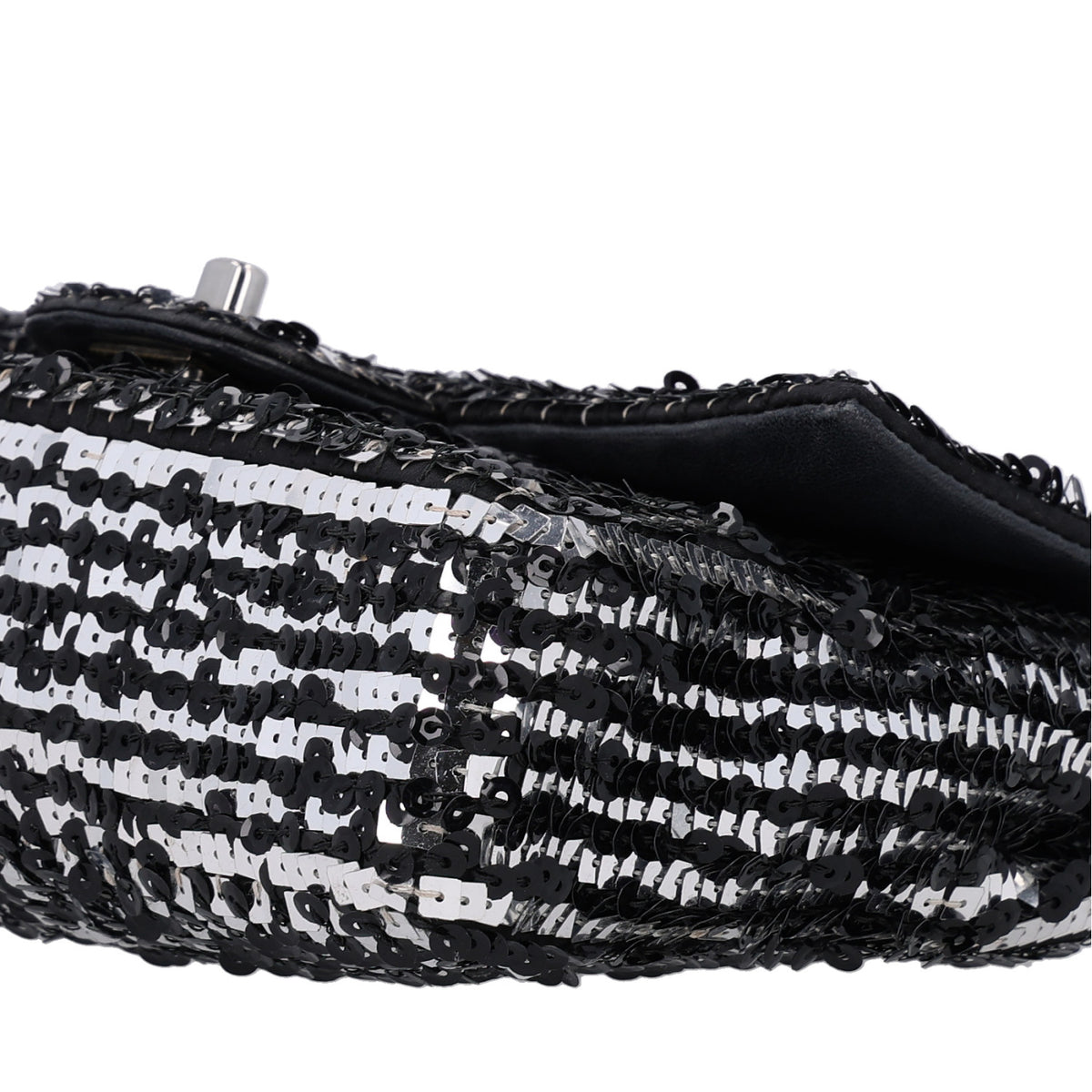 Sequin Lambskin Small Flap Black Silver