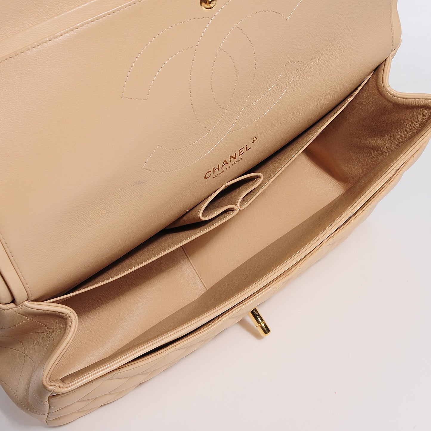 Lambskin Quilted Jumbo Double Flap Beige