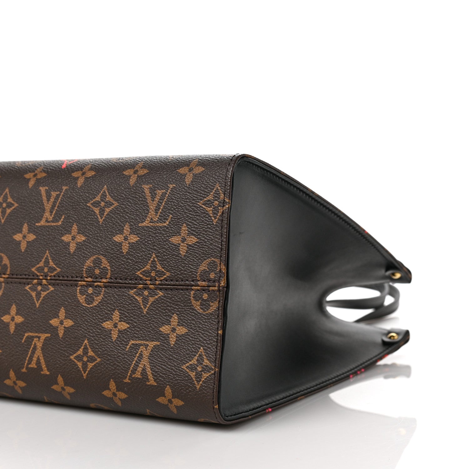 Louis Vuitton Monogram Fall In Love Onthego MM 7 of 7
