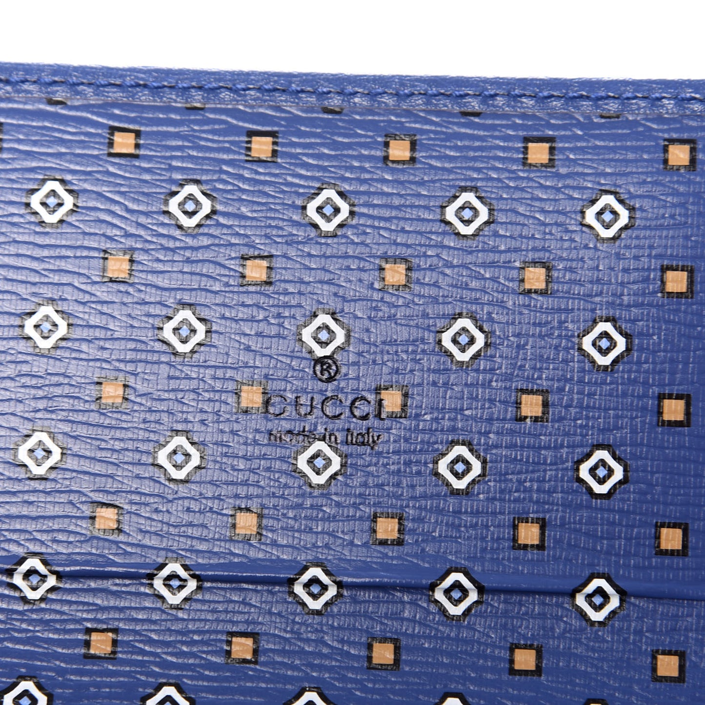 Textured Calfskin Interlocking G Card Case Caspian