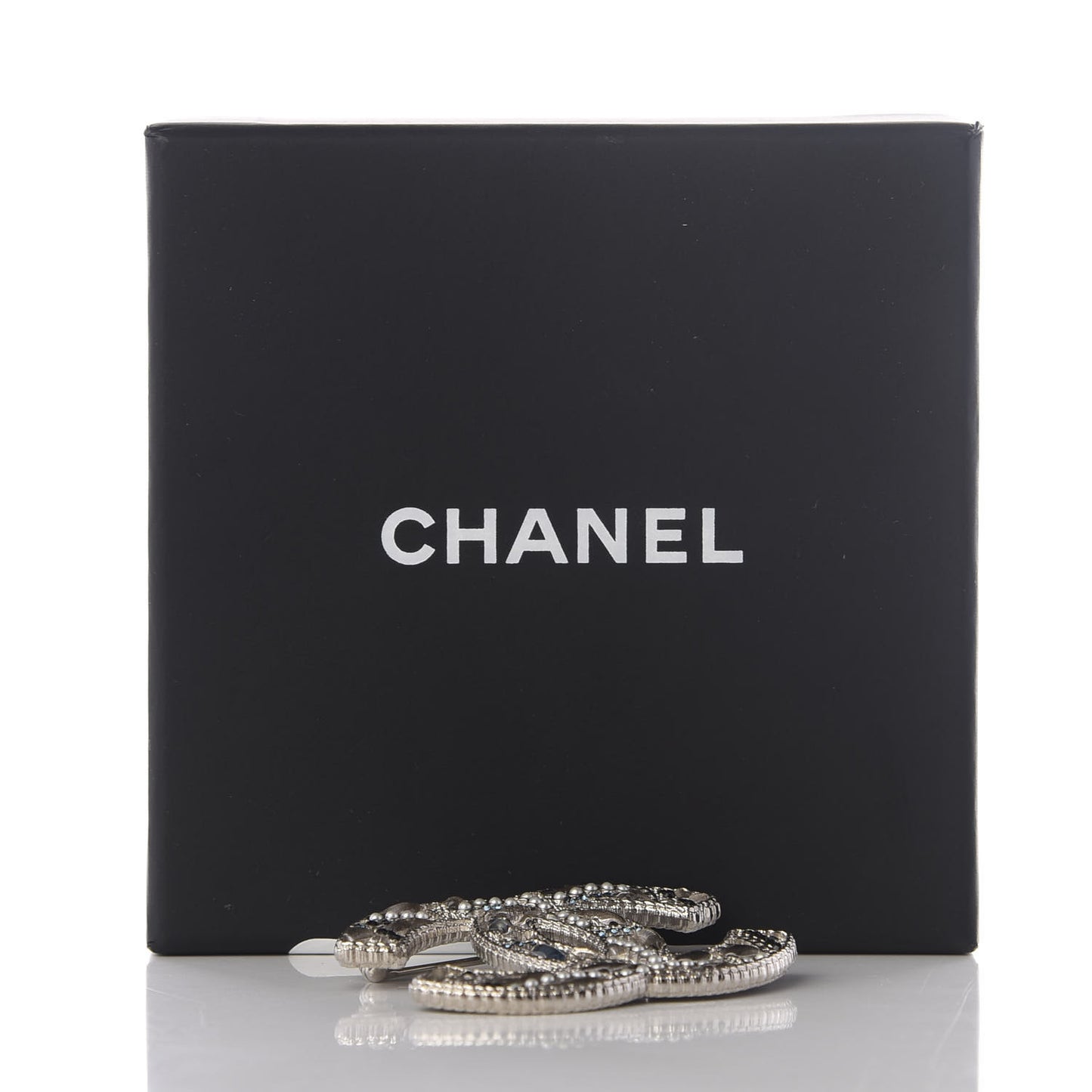 Crystal Pearl CC Tweed Brooch Silver Black