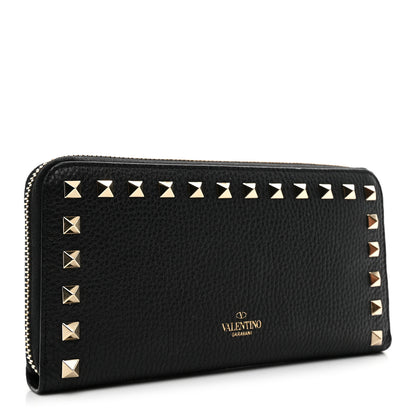 Valentino Garavani Pebbled Calfskin Rockstud Zip Around Wallet Black 3 of 6