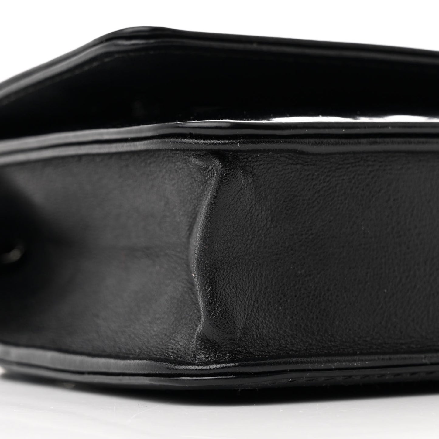 Glazed Calfskin Boy Wallet On Chain WOC Black