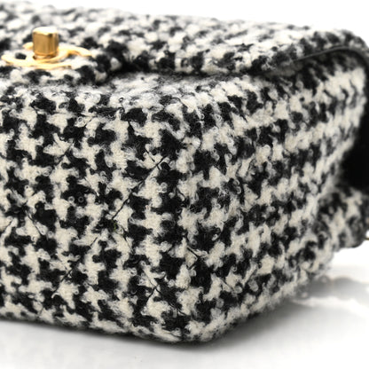 Chanel Tweed Houndstooth Quilted Mini Square Flap White Black 10 of 11