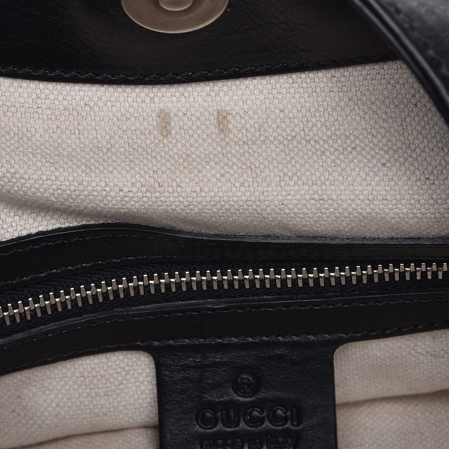 Soft Calfskin Icon Hobo Black