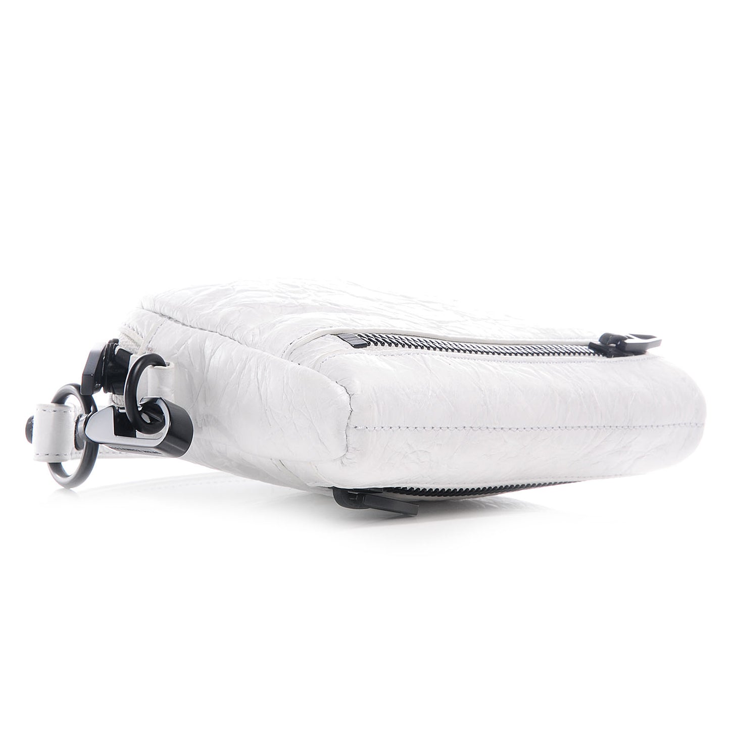 Leather Pebbled Large Fumo Wristlet White
