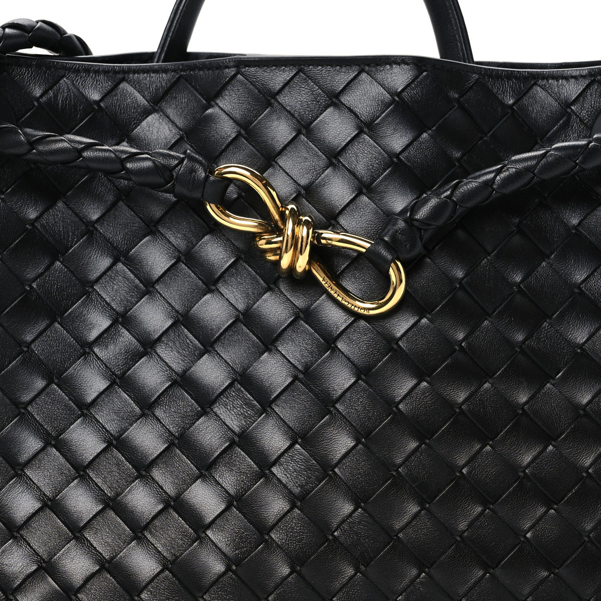 Nappa Intrecciato Medium Andiamo Shoulder Bag Black