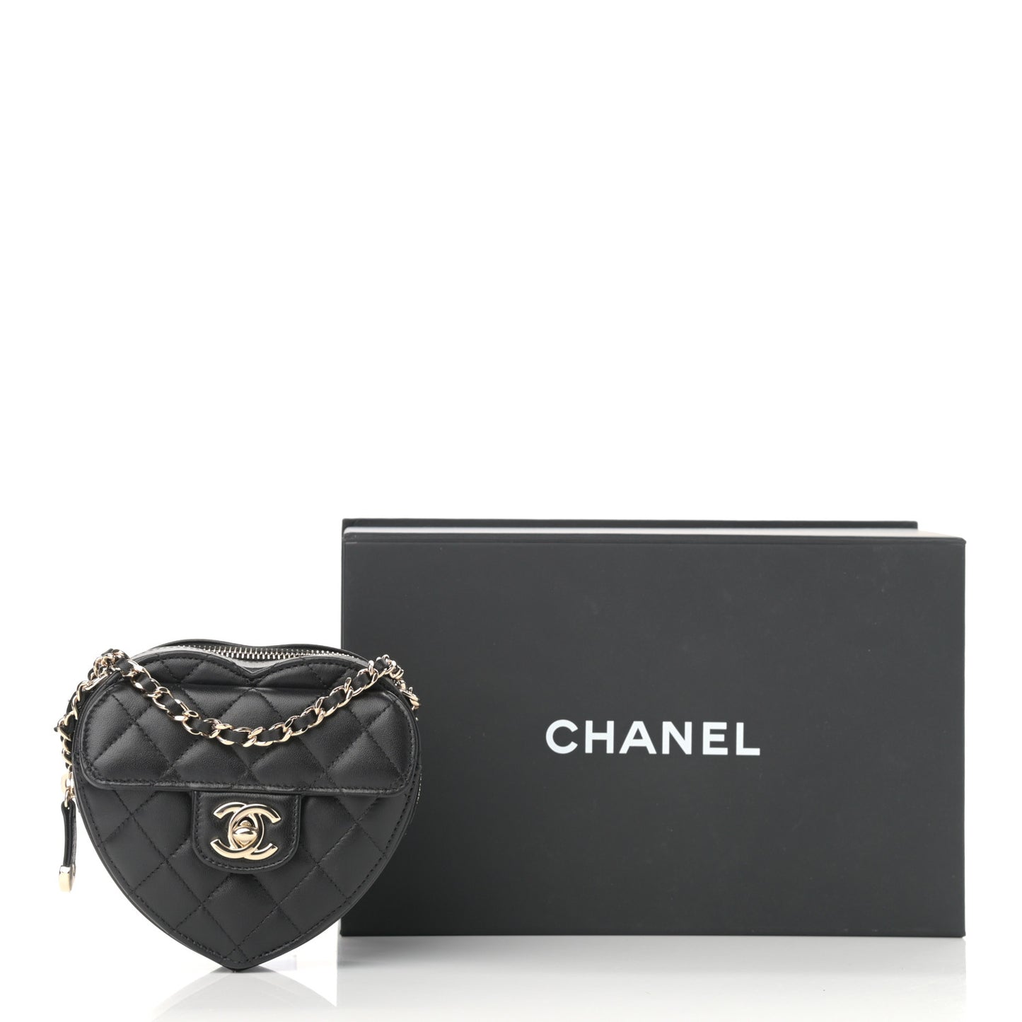 Lambskin Quilted CC In Love Heart Clutch With Chain Black