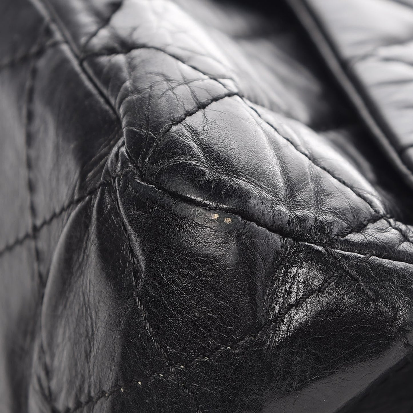 Aged Calfskin Quilted 2.55 Reissue 227 Flap Black