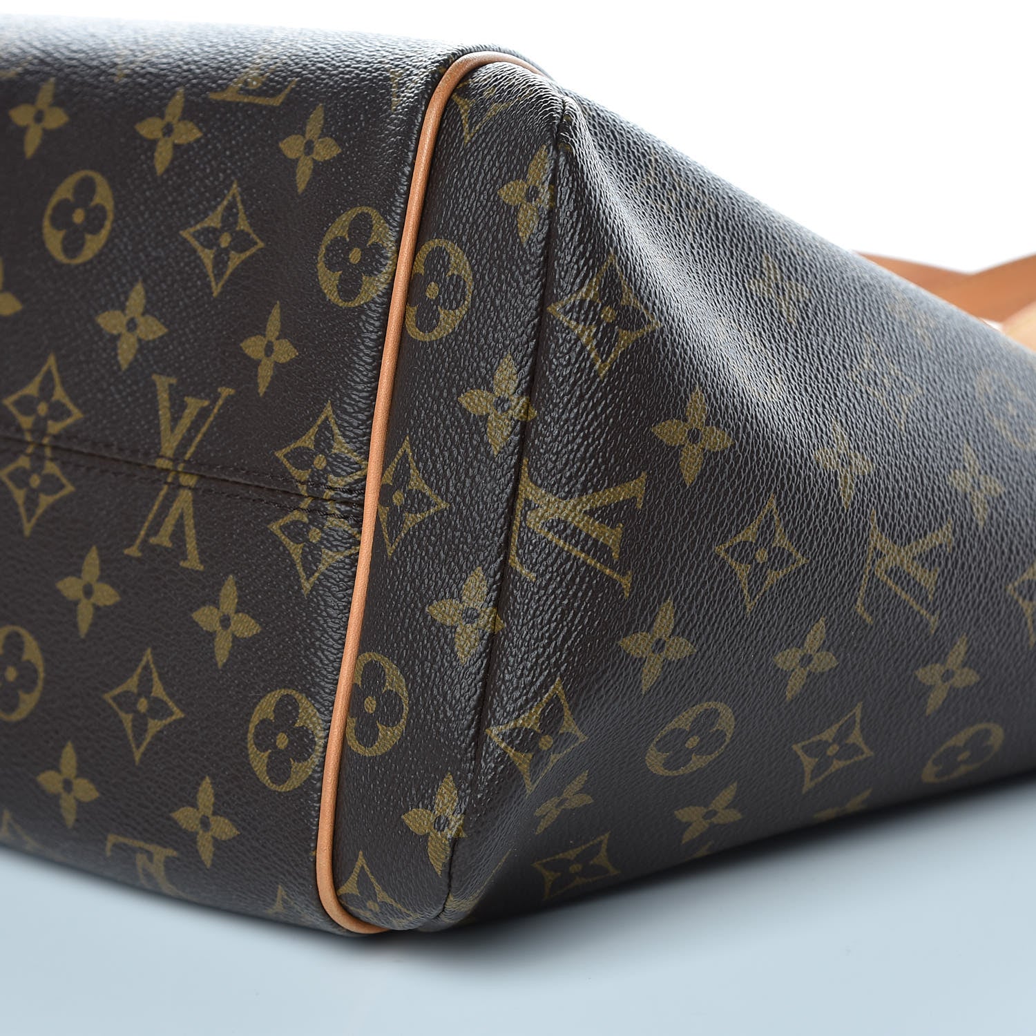Louis Vuitton Monogram Totally MM 8 of 13