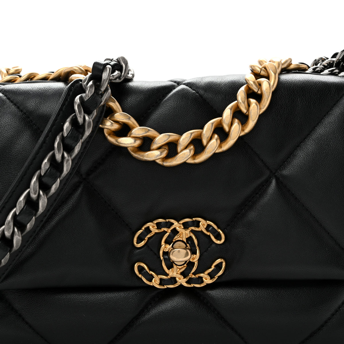 Lambskin Quilted Medium Chanel 19 Flap Black