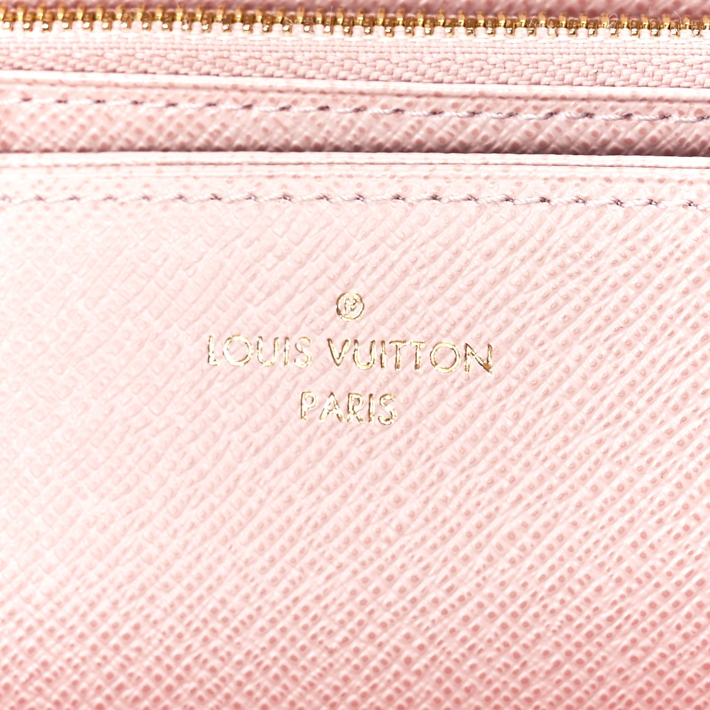 Damier Azur Zippy Wallet Rose Ballerine