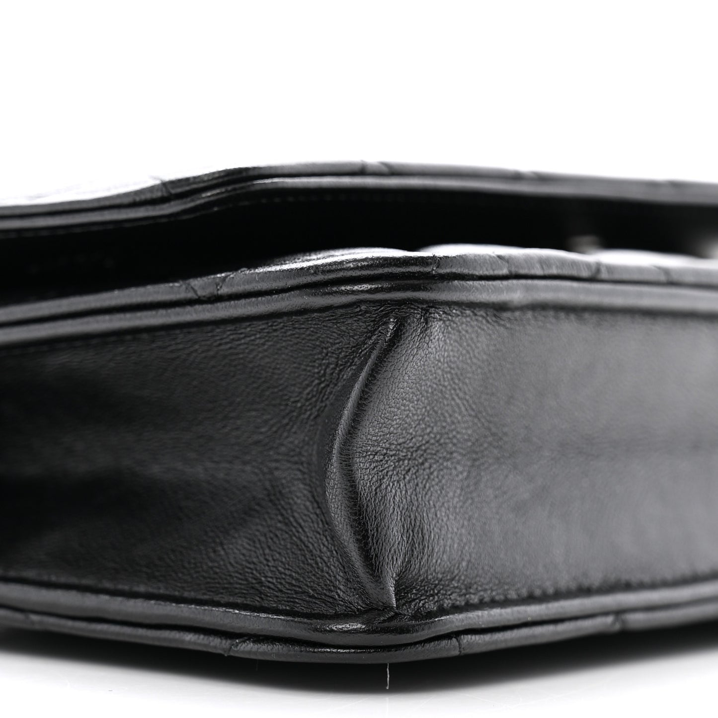 Lambskin Quilted Wallet On Chain WOC So Black