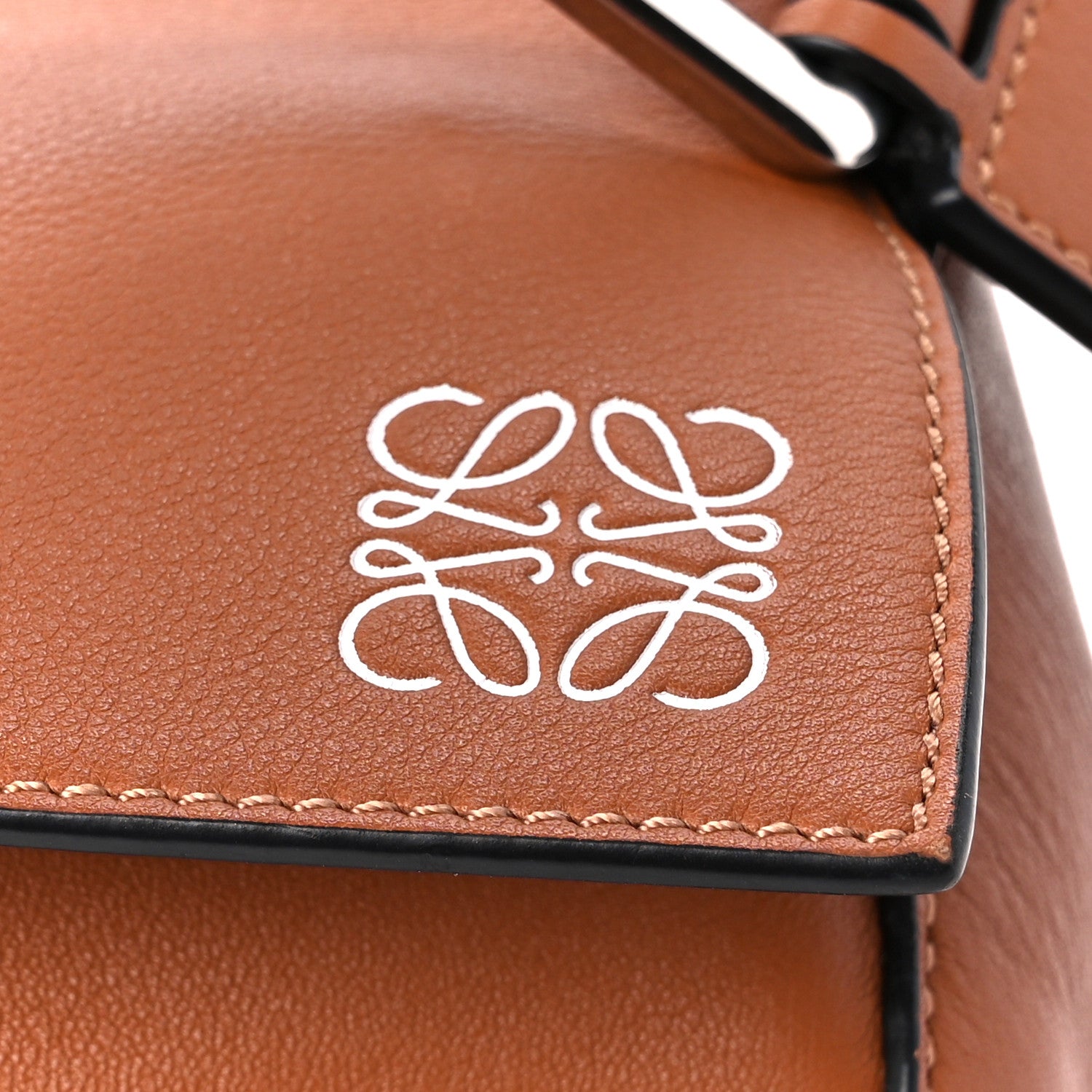 Loewe Calfskin Medium Puzzle Bag Tan 8 of 11
