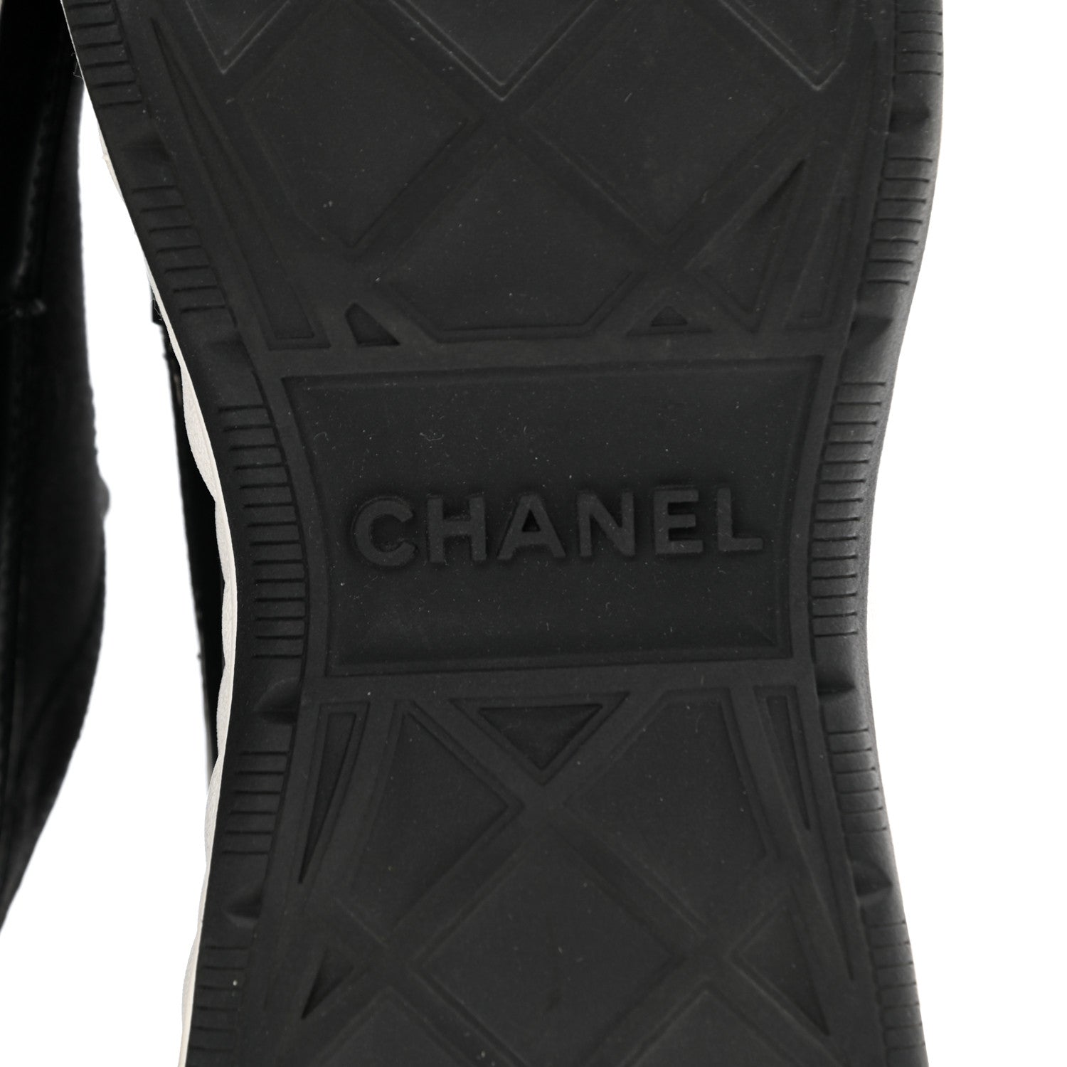 Chanel Velvet Calfskin Mixed Fibers CC Sneakers 36 Black 6 of 10