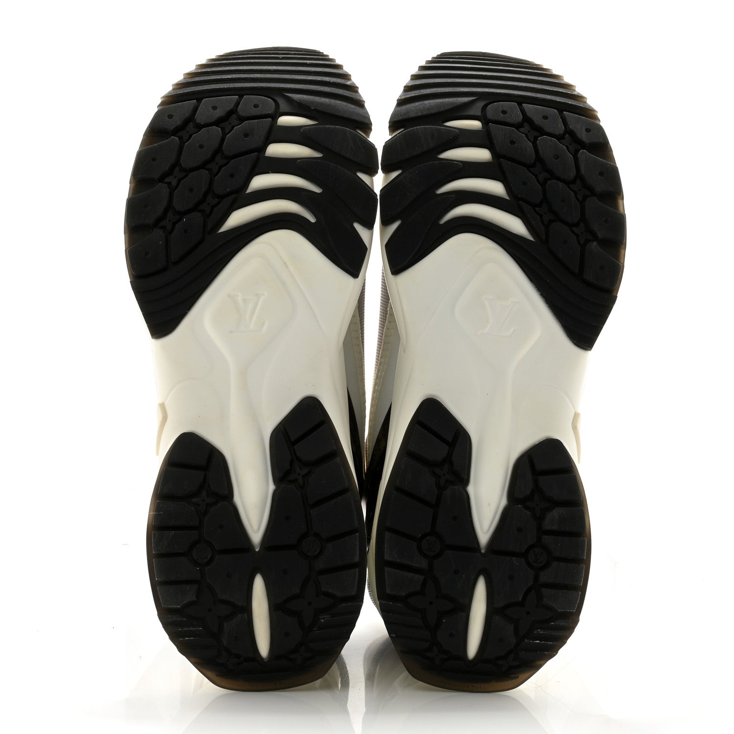 Louis Vuitton Monogram Calfskin Run 55 Sneakers 38.5 White 5 of 11