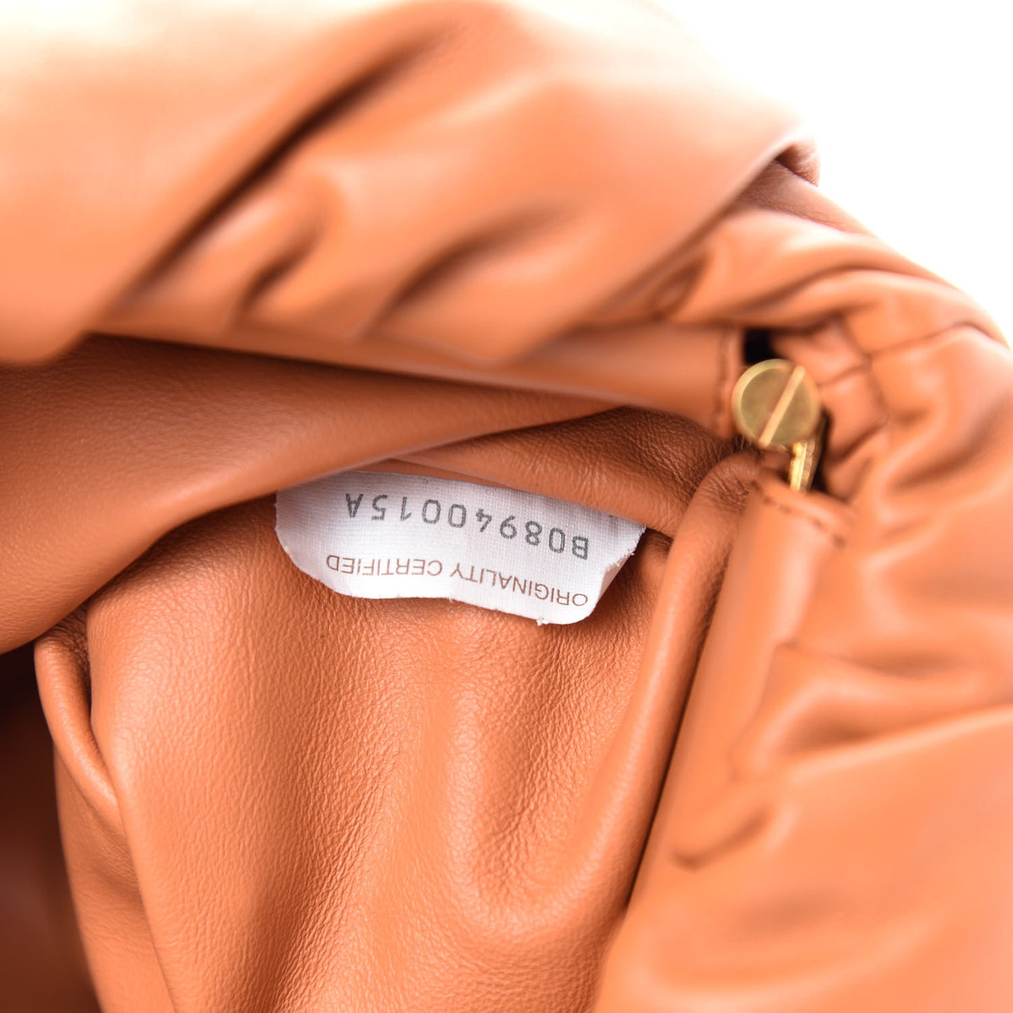 Calfskin The Pouch Chain Clay