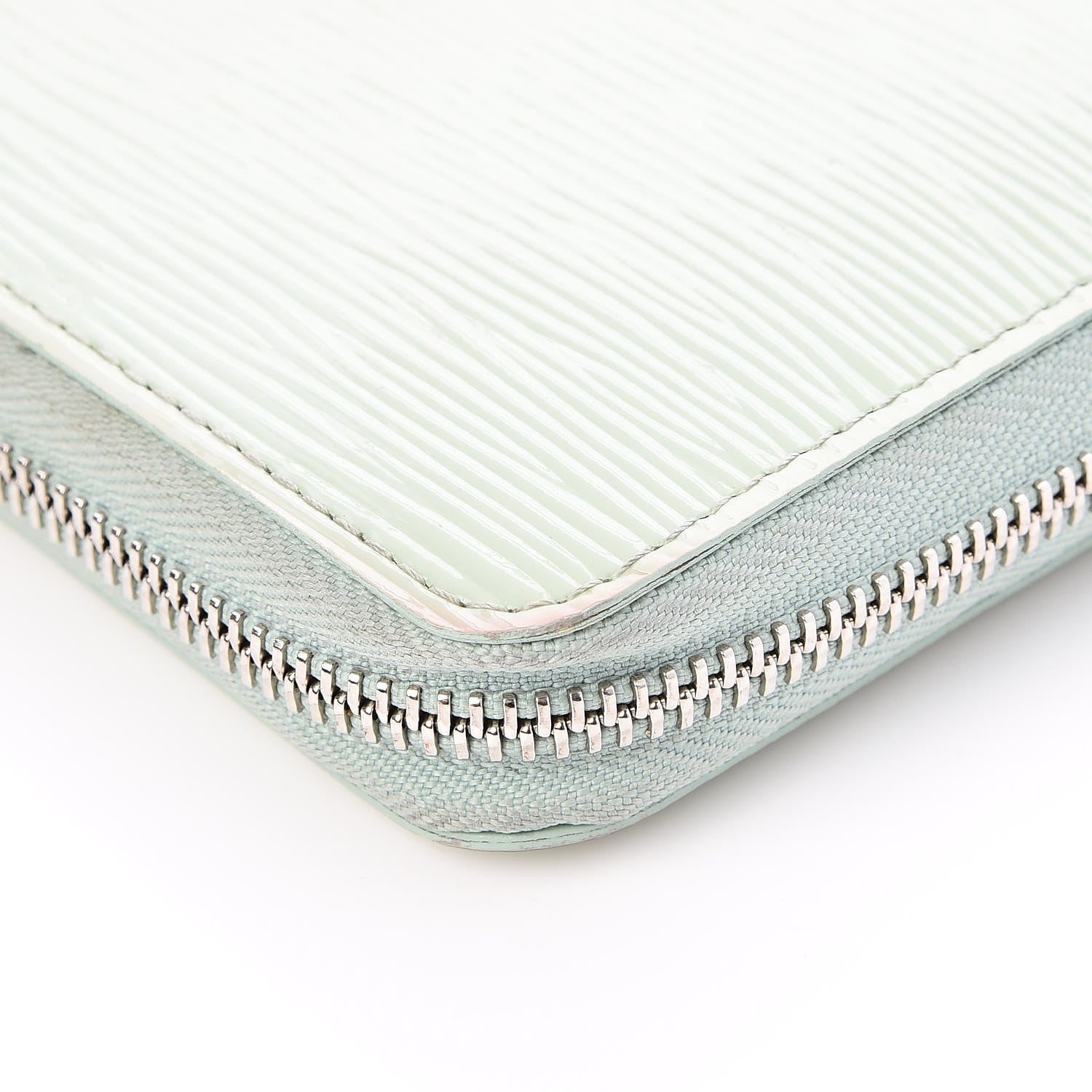 Louis Vuitton Electric Epi Zippy Wallet Amande 9 of 12