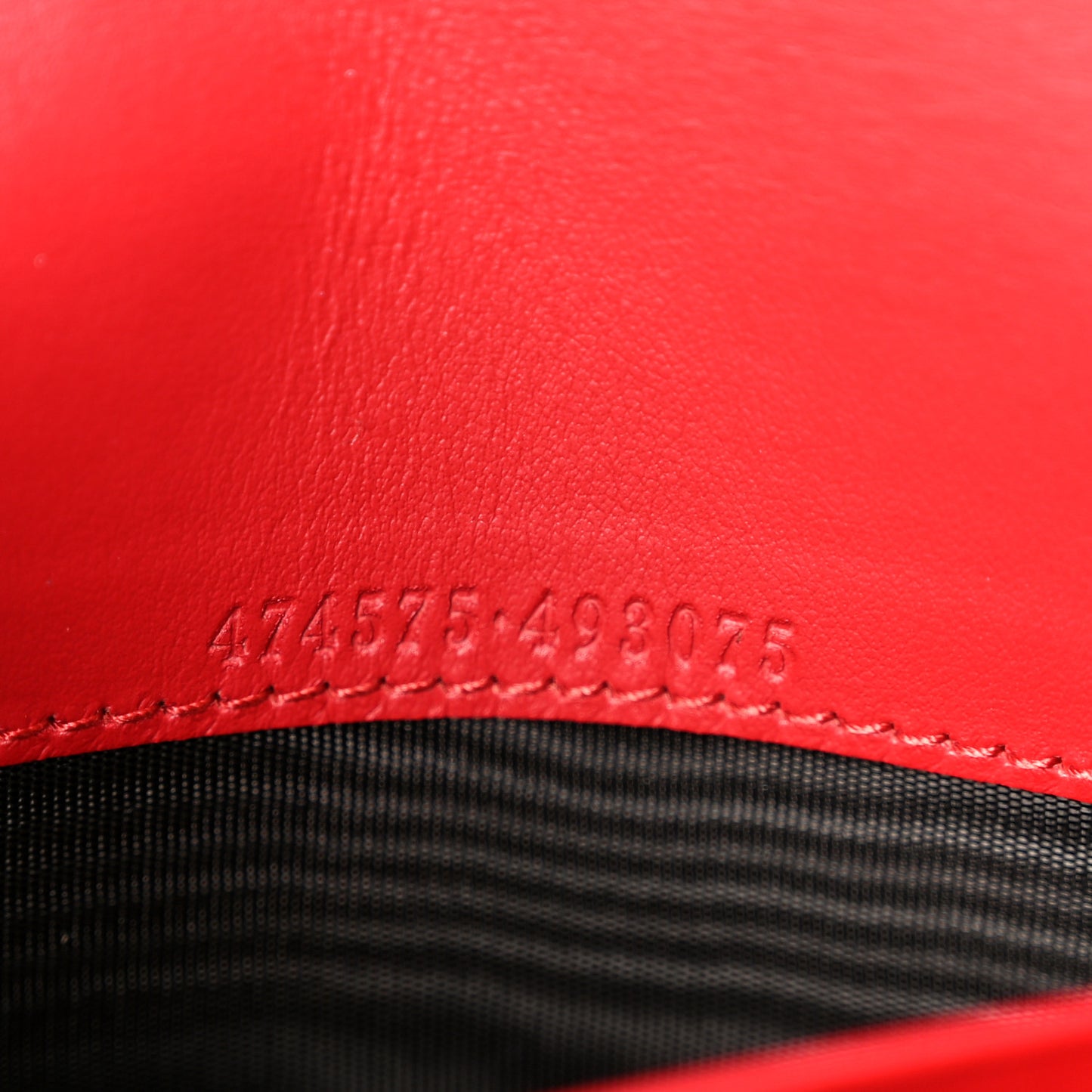 Calfskin Matelasse GG Marmont Chain Wallet Cuir Hibiscus Red