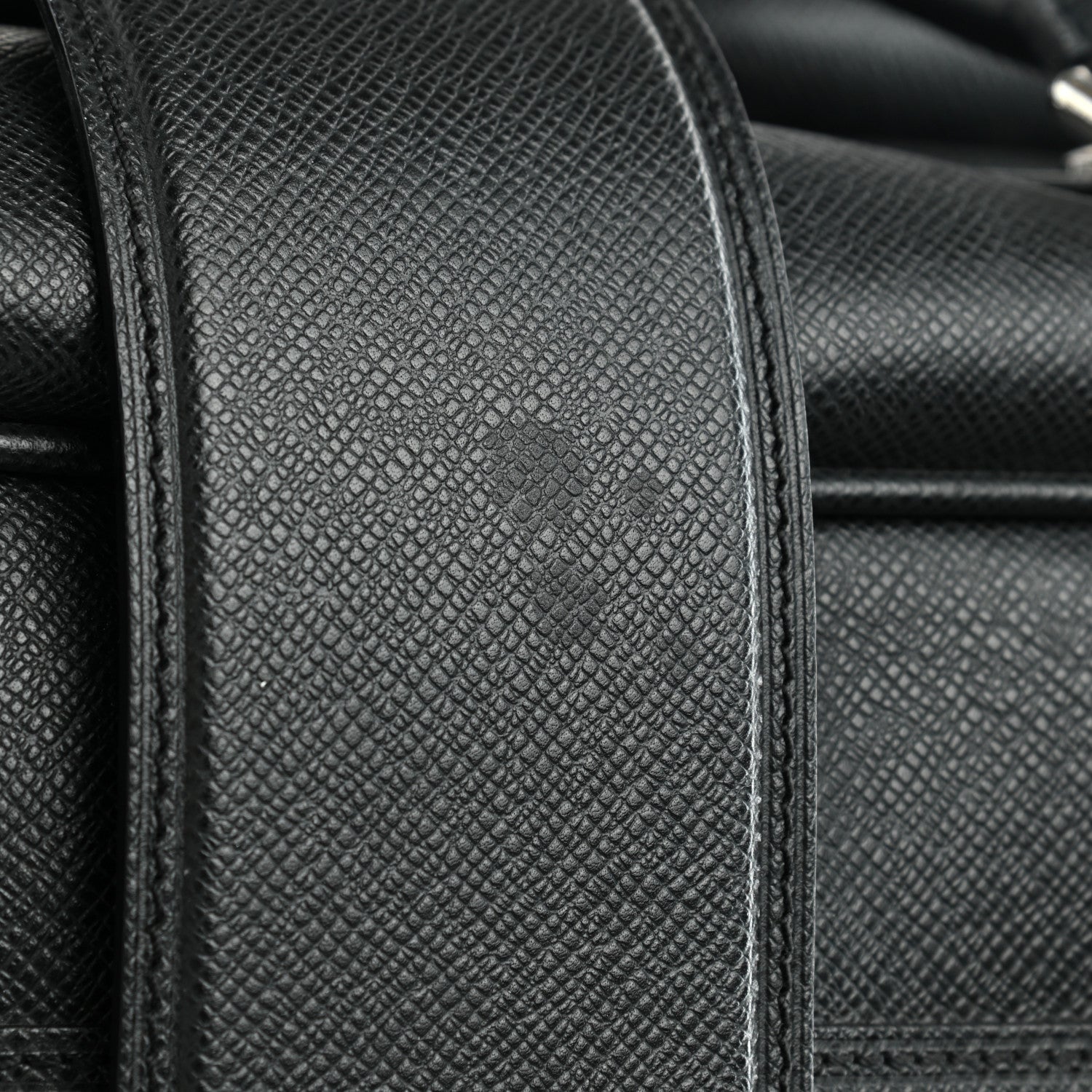 Louis Vuitton Taiga Ivan Carry On Ardoise 14 of 16