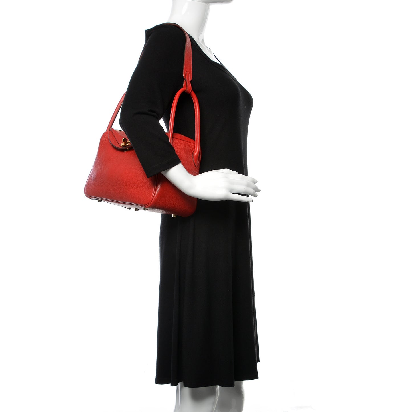 Taurillon Clemence Lindy 26 Rouge Casaque