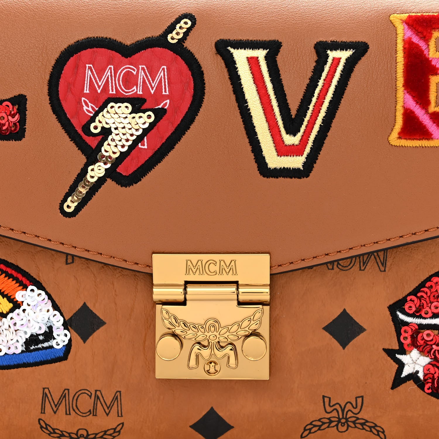 MCM Visetos Large Patricia Love Patch Wallet On Chain Cognac 8 of 10