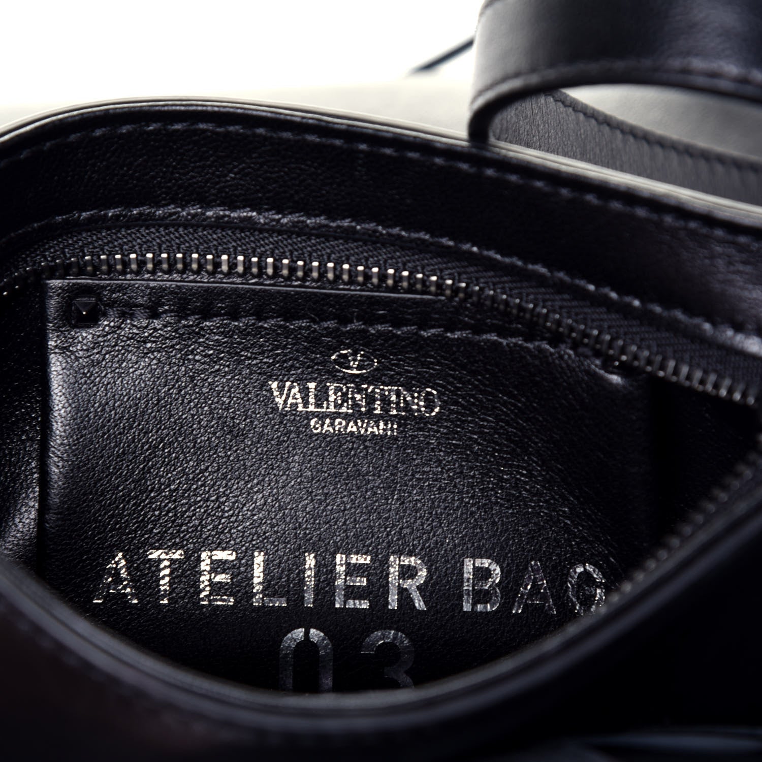 Valentino Garavani Nappa Atelier 03 Rose Edition Messenger Bag Black 6 of 9