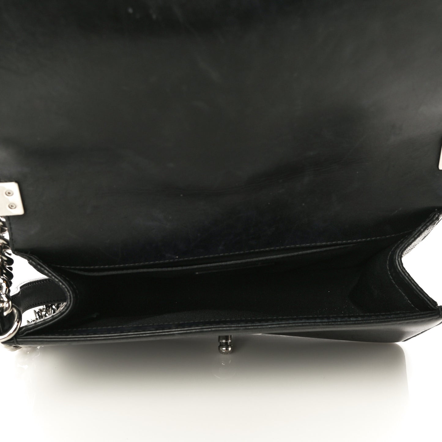 Lambskin Perforated Medium Boy Flap Black