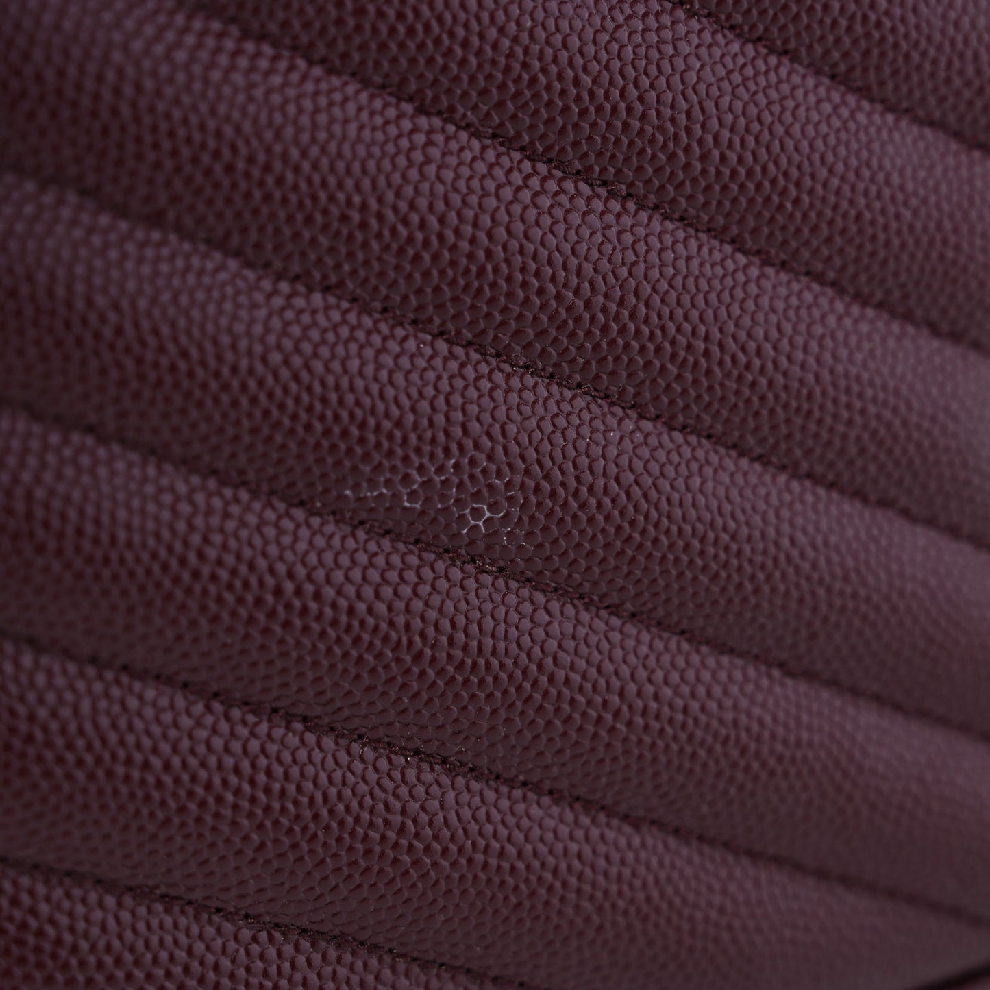 Grain De Poudre Matelasse Chevron Monogram Chain Wallet Rouge Legion