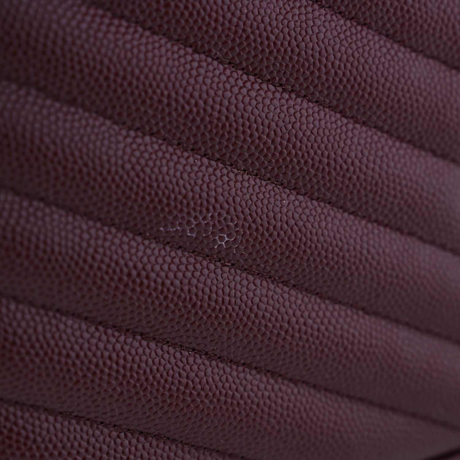 Saint Laurent Grain De Poudre Matelasse Chevron Monogram Chain Wallet Rouge Legion 9 of 9