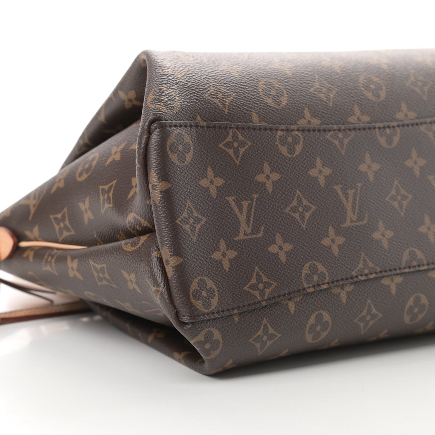 Monogram Rivoli MM