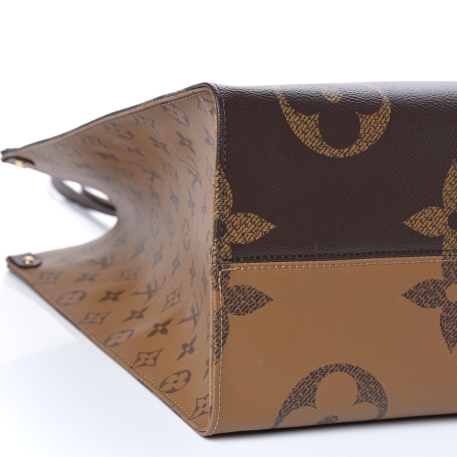 Louis Vuitton Reverse Monogram Giant Onthego GM 8 of 9