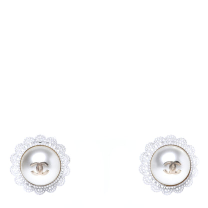 Chanel Pearl CC Round Earrings Light Gold 1 of 4