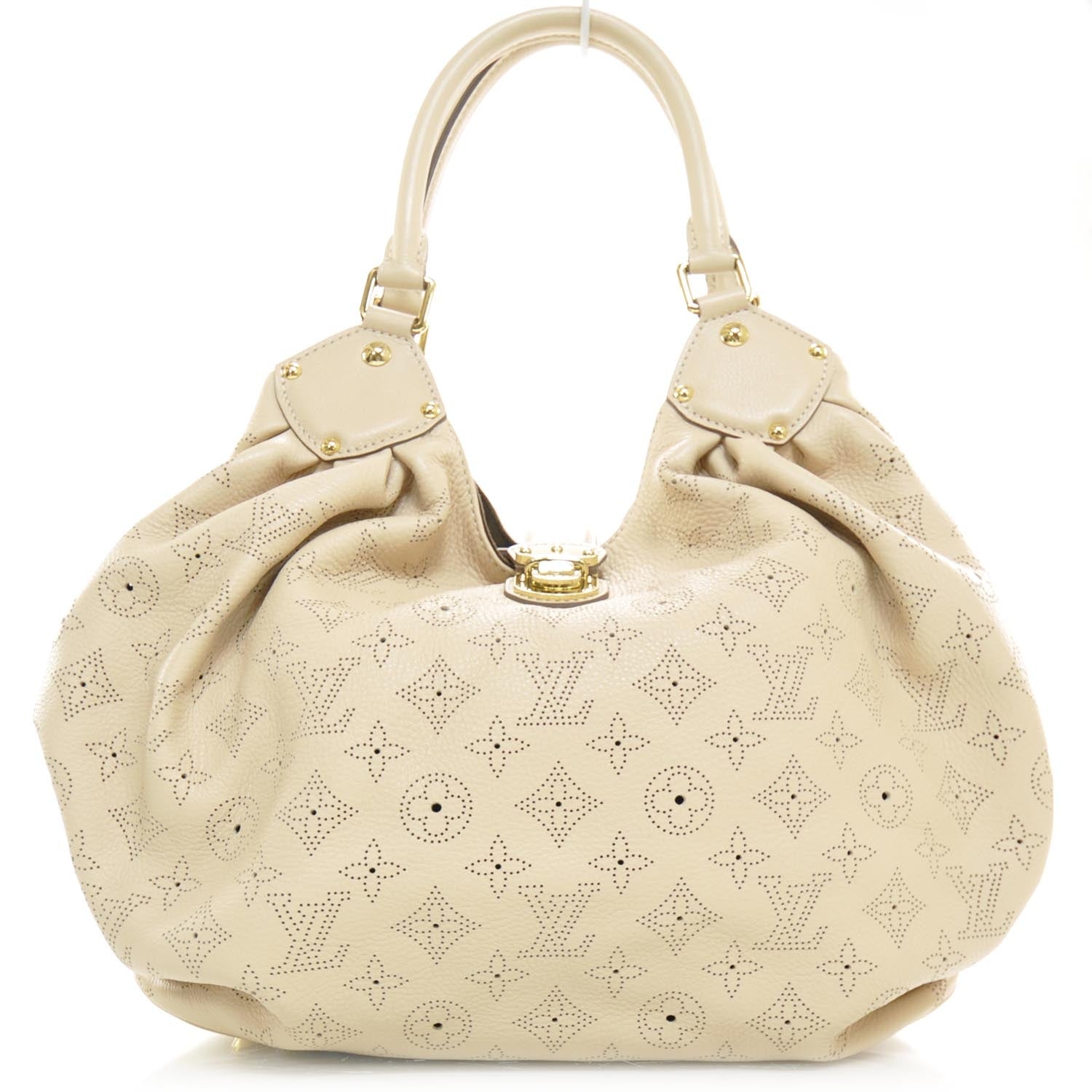 Louis Vuitton Mahina L Coquille 1 of 8