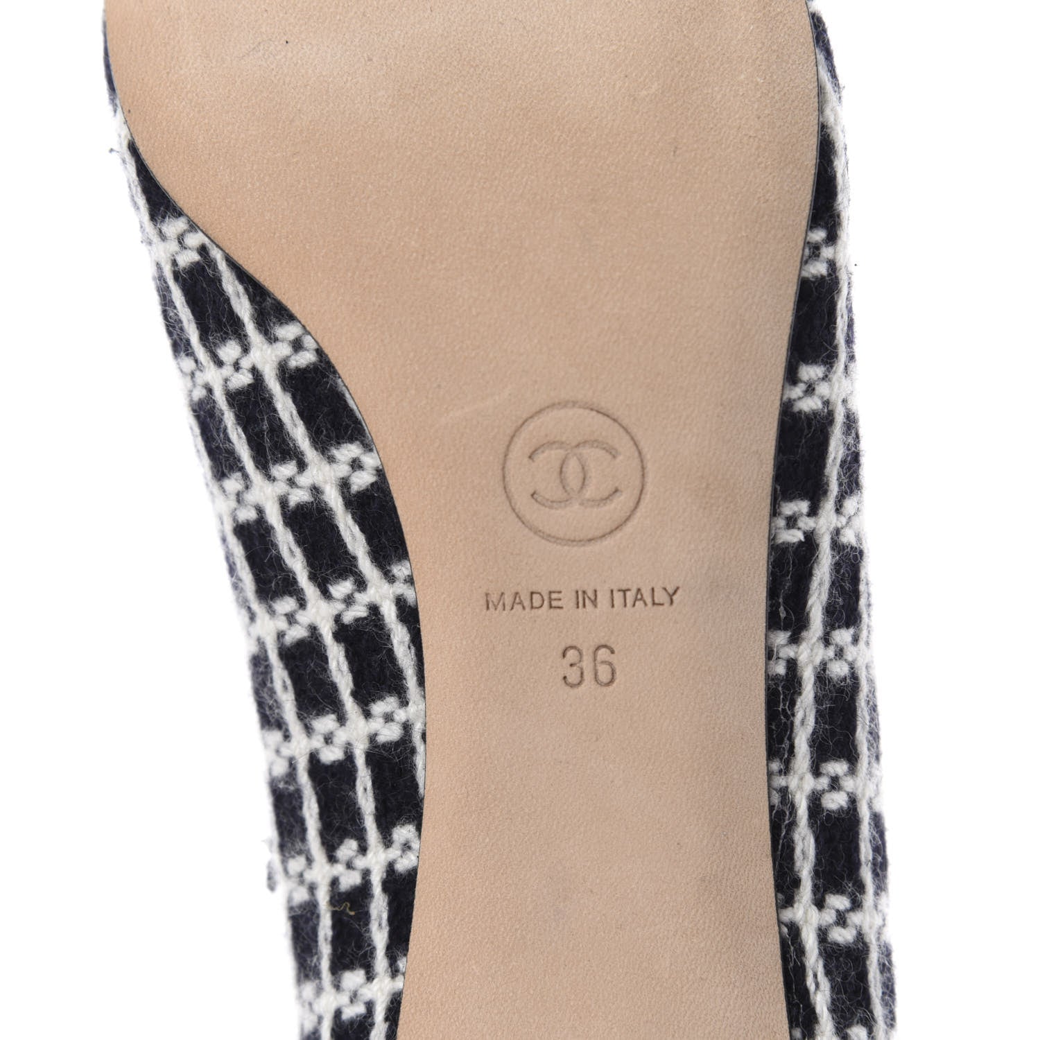 Chanel Tweed Patent Cap Toe CC Pumps 36 Black White 9 of 10