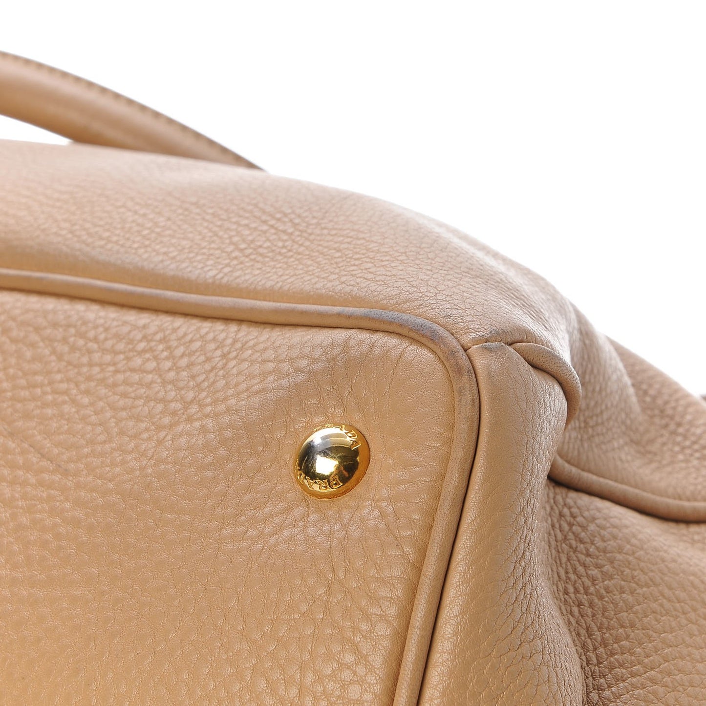 Vitello Daino Shoulder Bag Sughero